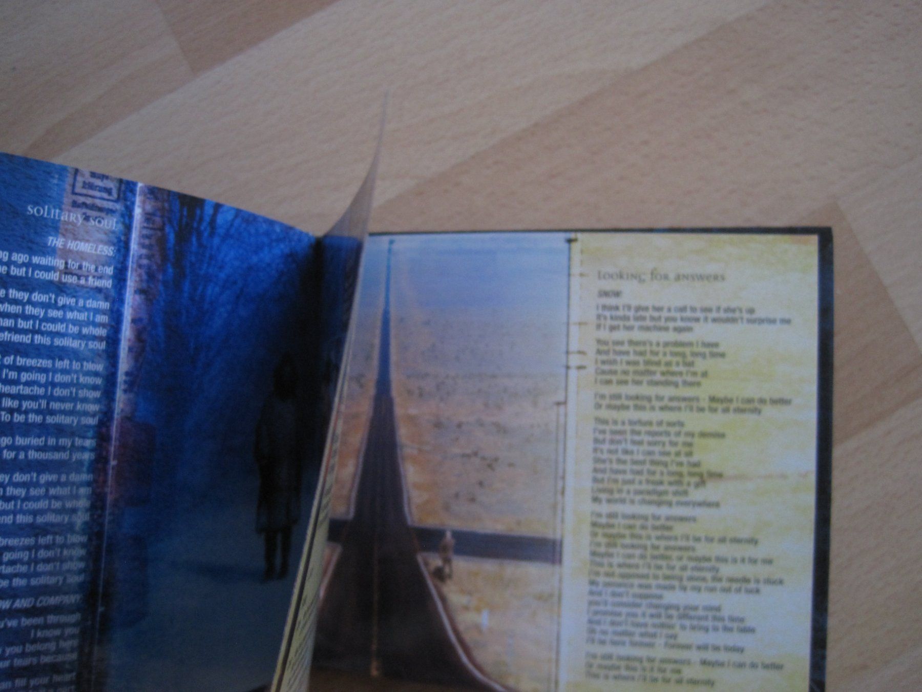 CD: Spocks Beard SNOW CD in Buchform Roadrunner Records – Usato da Gossau SG venduto da Noryflory 2