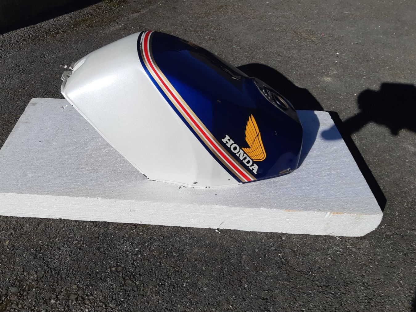 Honda Accessori per altri veicoli: Benzintank Honda VF1000R – Usato da Kleinlützel venduto da Jaguar60 2