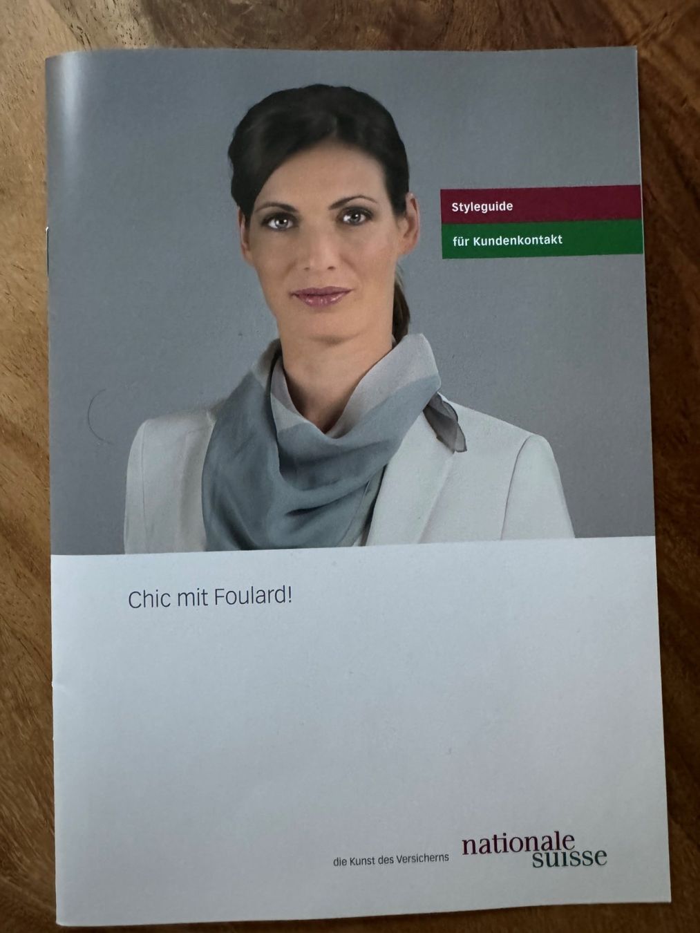 Foulards, Tücher & Schals: Foulard "nationale suisse" – Neu und originalverpackt aus Ettingen von Flatwhite 4
