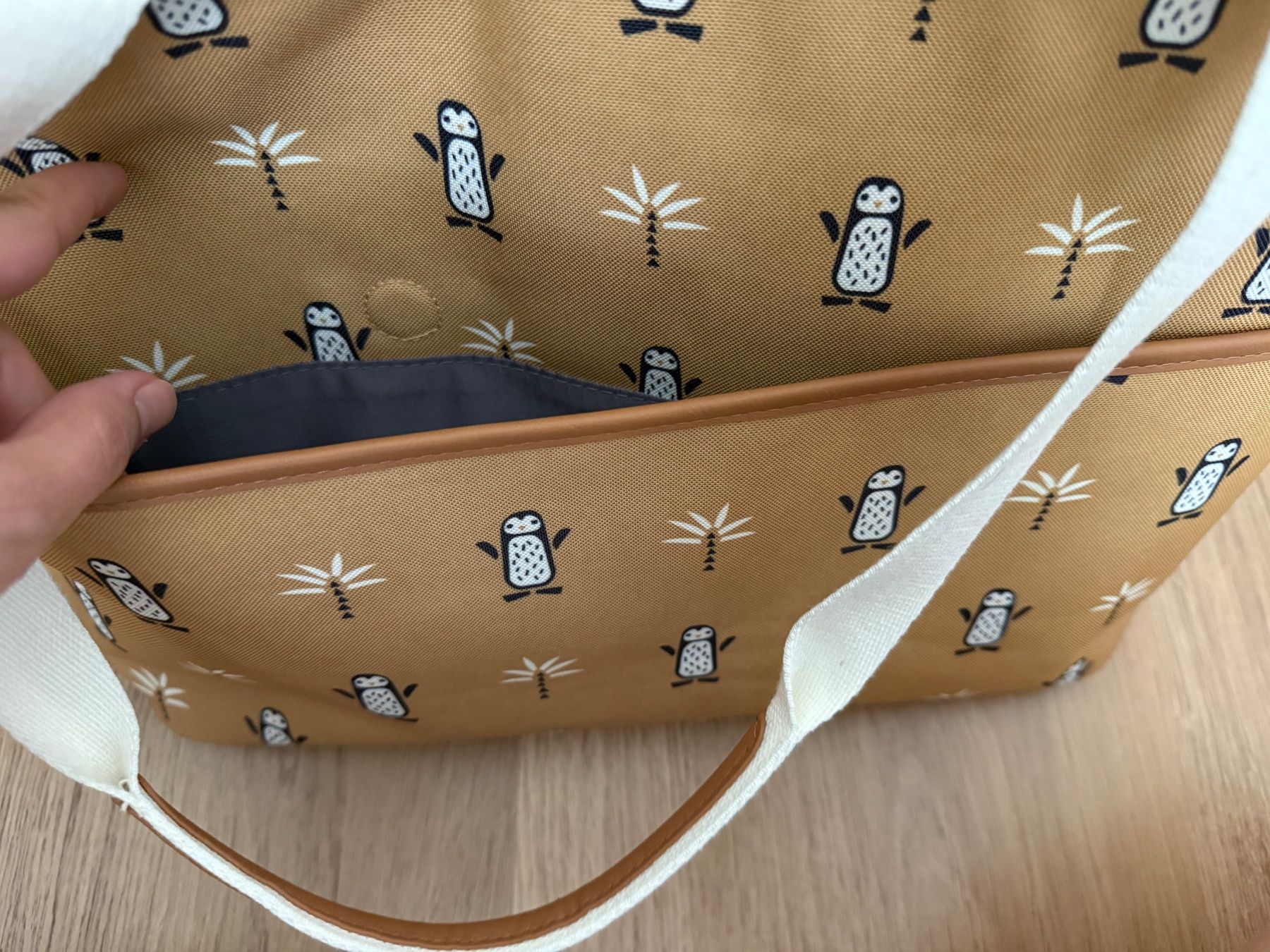 Taschen für Damen: Fresk Wickeltasche Pinguin – Neu (gemäss Beschreibung) aus Dottikon von dcwidmer 4