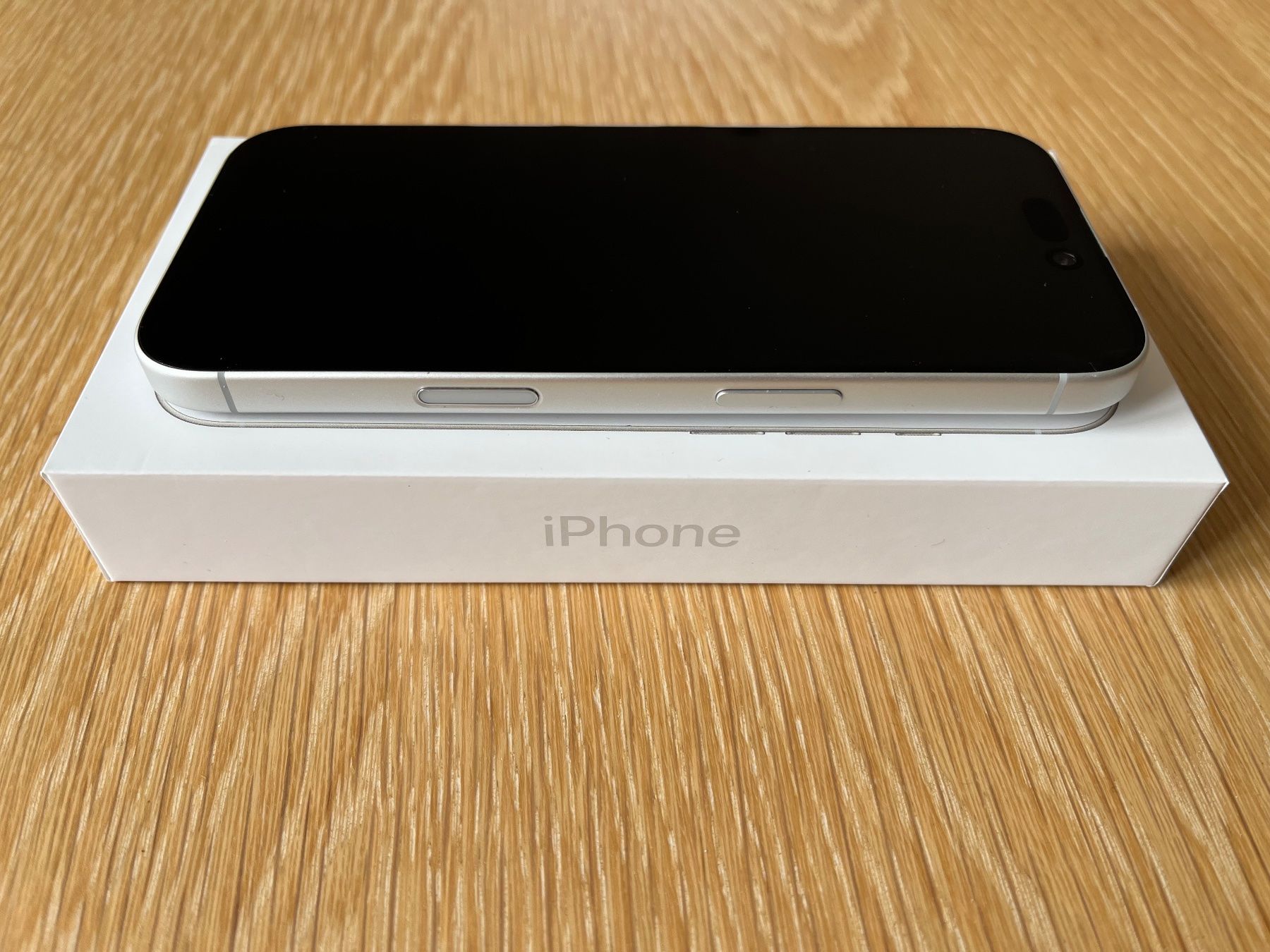 Apple Telefoni cellulari / Smartphones: iPhone 17 - 512G - Wie neue – Usato da Birr venduto da EdmondM 4