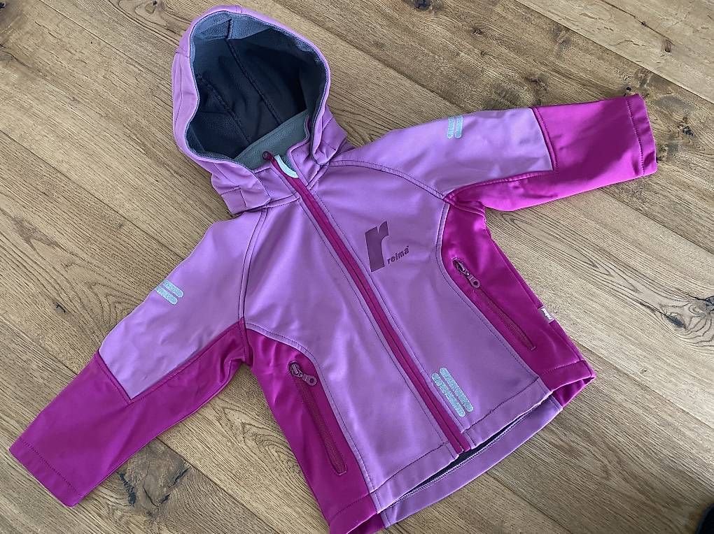 Reima Giacche & Cappotti: Softshelljacke Mädchen Gr. 104 von Reima – Usato da Steinerberg venduto da luckyfin