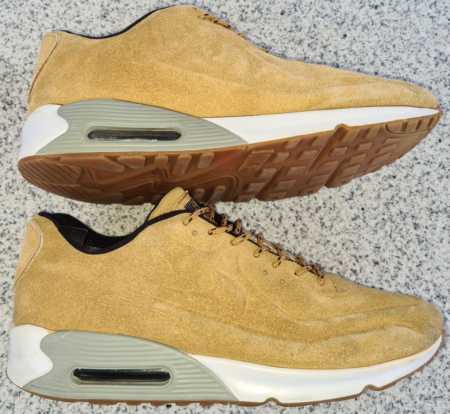 Nike Scarpe da uomo: NIKE Schuhe EUR-Gr. 44 – Usato da Münchenstein venduto da vitalfit 3
