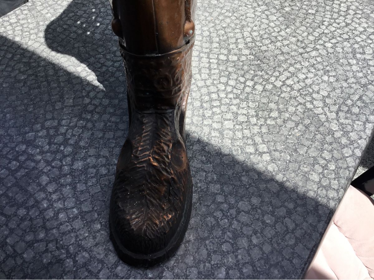 Scarpe da uomo: Cuivre grande botte – Usato da Bursinel venduto da SeveralLives 1