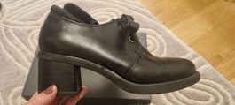 Tamaris black leather lace-up shoes size 37 new