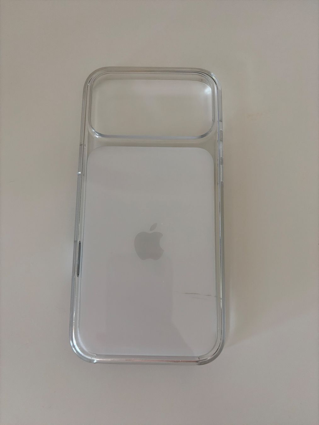 Apple Telefoni cellulari / Smartphones: IPhone 17 Pro Max 256 GB Silber – Nuovo (secondo la descrizione) da Spreitenbach venduto da SwissRoeschti 6