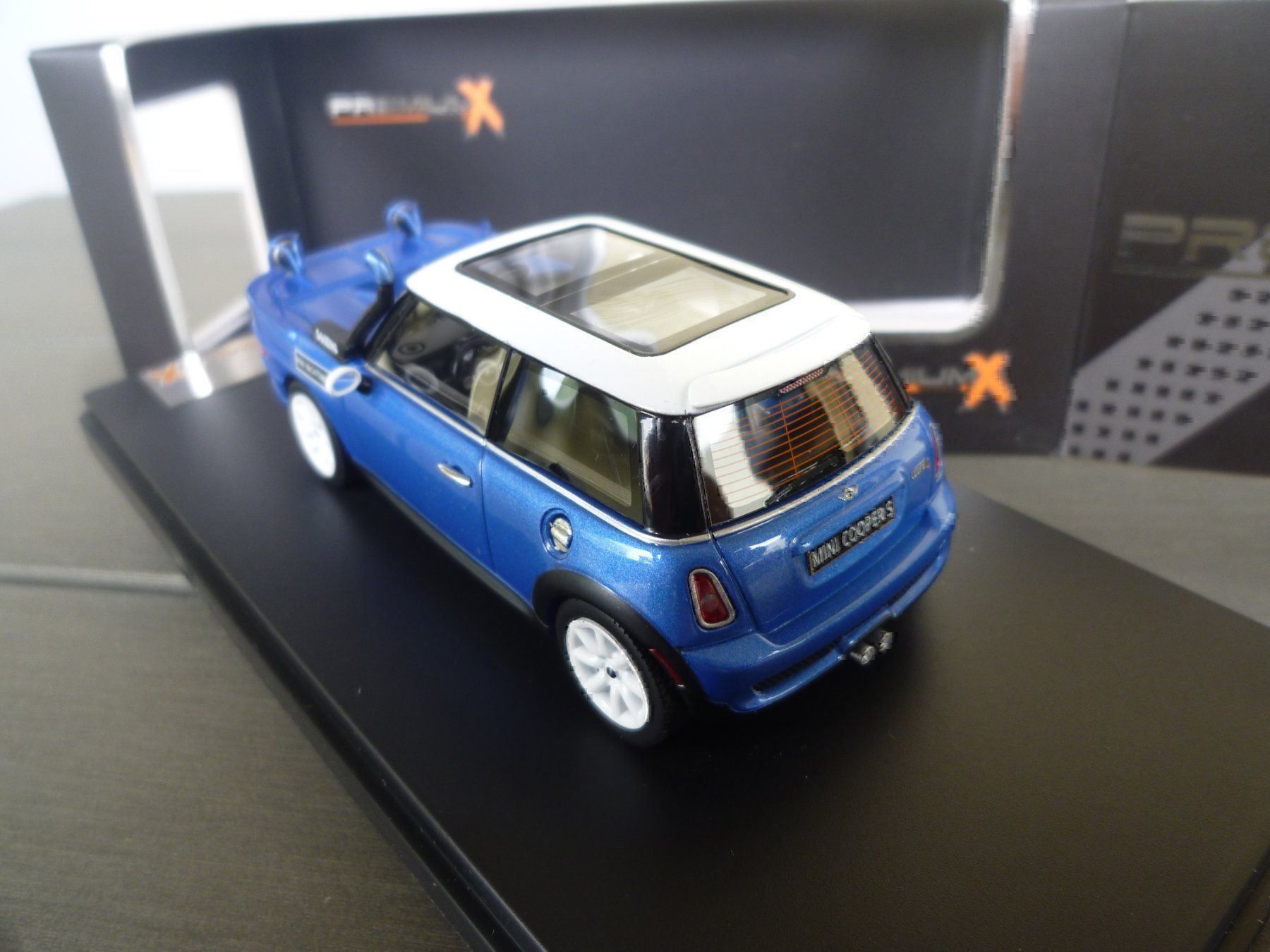 Modellini d'auto: Mini Cooper S "Yachtsman" (2012) – Nuovo e nell'imballaggio originale da Flawil venduto da Imperiosud 3