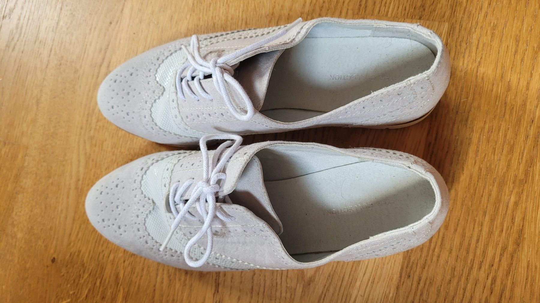 Dosenbach Scarpe da donna: Schnürrschuh beige – Nuovo (secondo la descrizione) da Neschwil venduto da flower_69 1