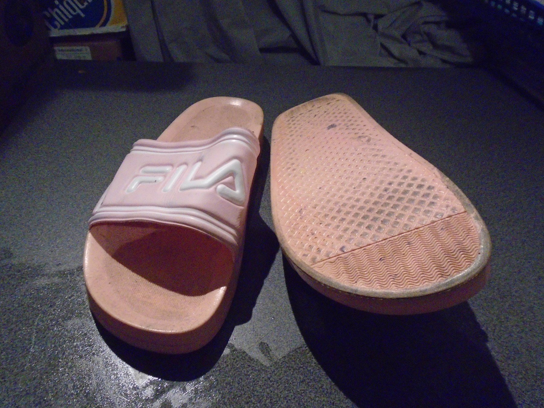 Fila Scarpe da donna: Badelatschen Grösse 40, Fila, rosa – Usato da Zürich venduto da Motzkuh