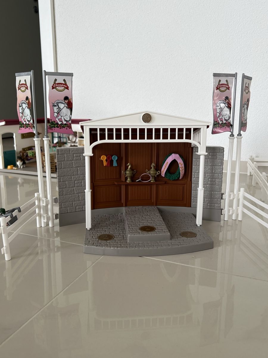 Schleich Giocattoli: Schleichpferde  – Usato da Dietwil venduto da sarn 1