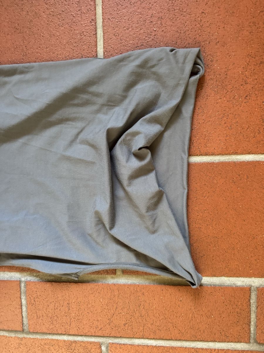 Vestiti: Graues Kleid – Usato da Ebmatingen venduto da F.Bullet 1