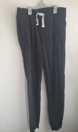 Trainerhose Grösse s von Vögele