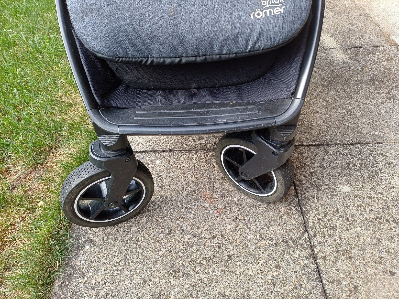 Britax Römer Kinderwagen: Britax Römer Buggy – Gebraucht aus Erlenbach ZH von usefull2 6