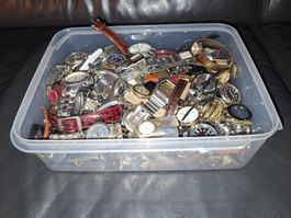 Lot Uhren 5 kg, >100 Uhren: Rado, Tissot, Certina swiss made