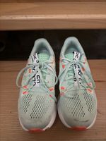 On Cloud Laufschuhe 40 