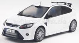 Ford FOCUS MKII PACK RS 2009 - Frozen White  1/18 Solido NEU