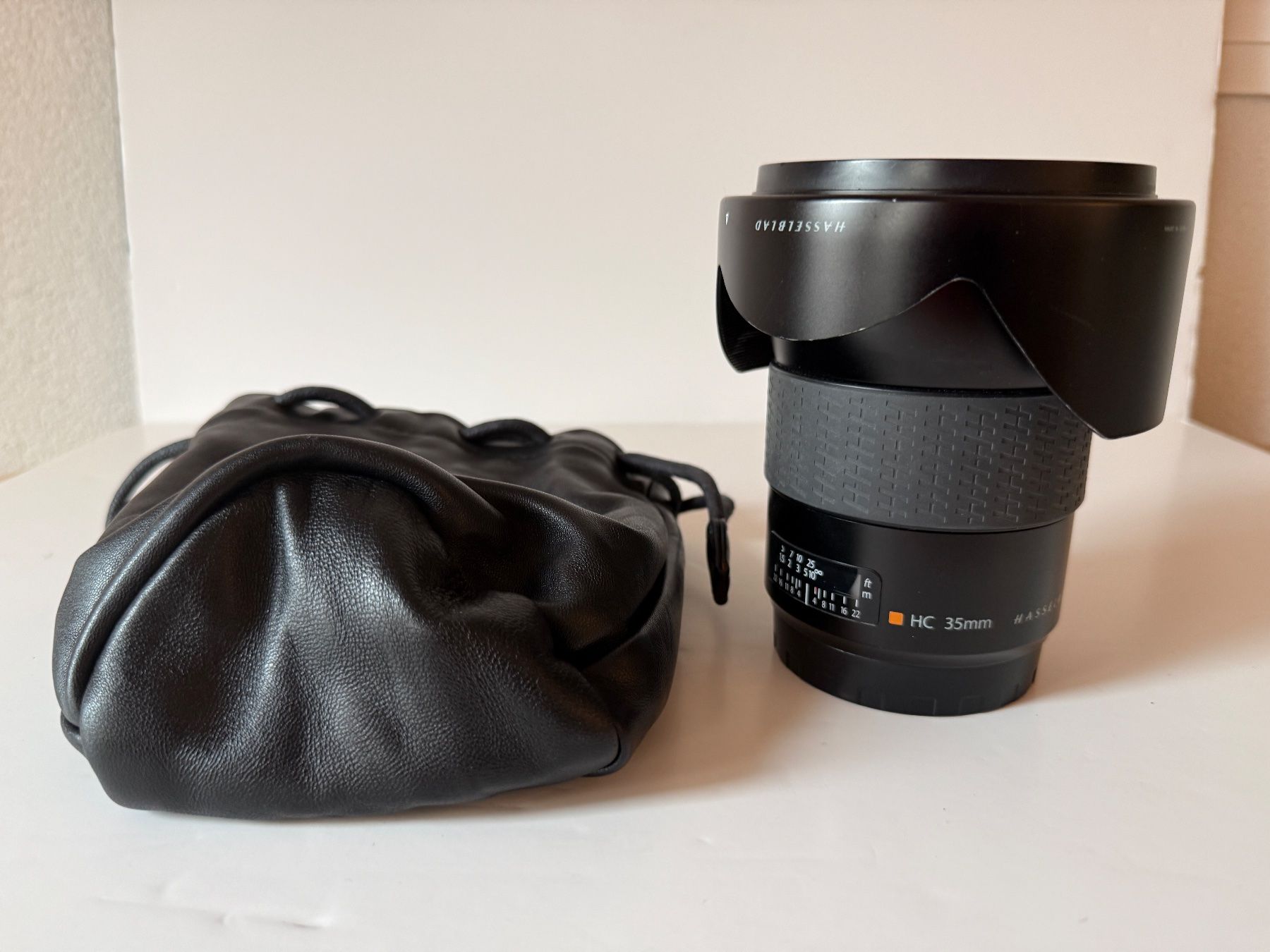 Hasselblad Objektive: Hasselblad HC 3.5/35mm lens, Orange Dot. – Gebraucht aus Domdidier von fdecourt