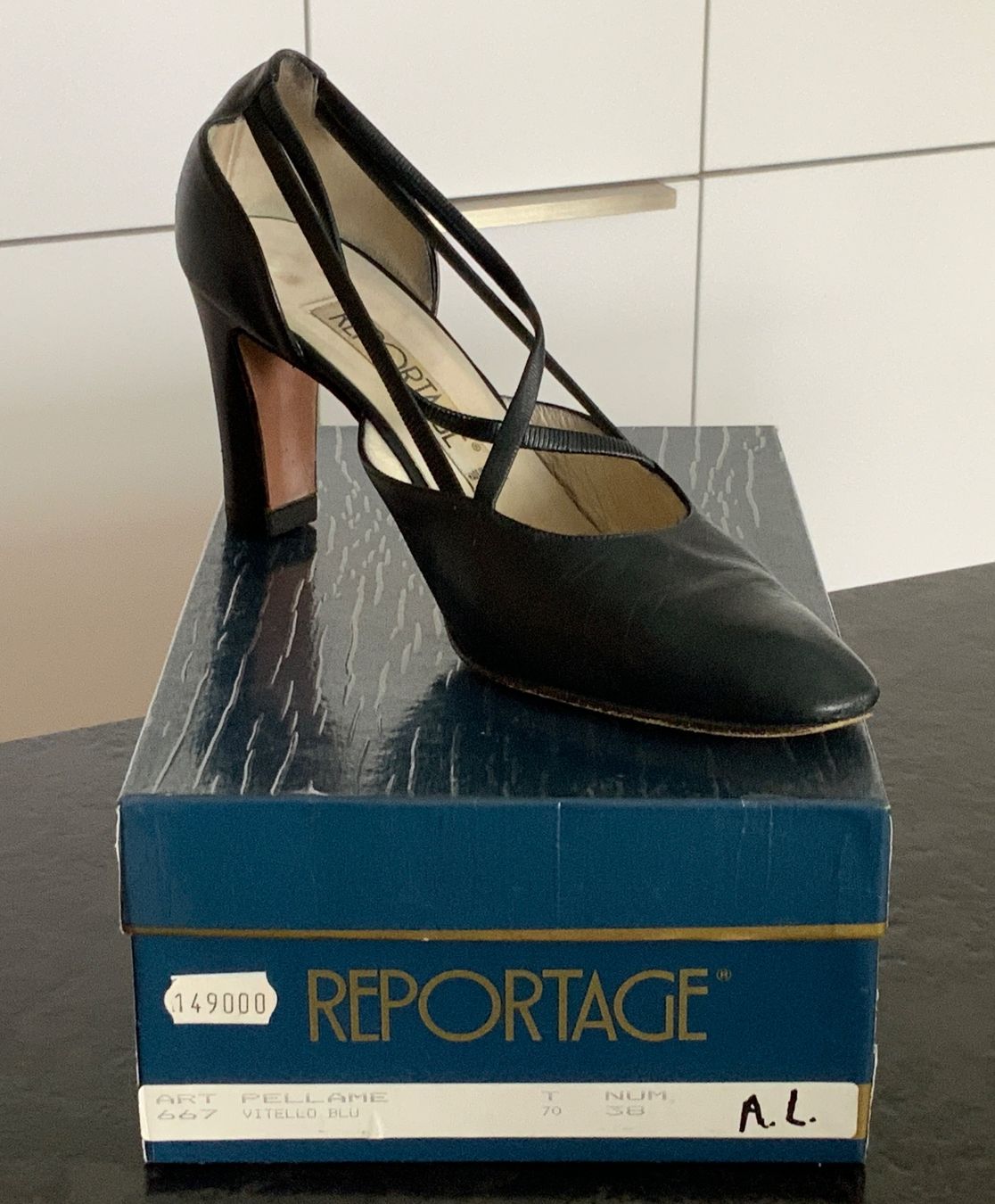 Scarpe da donna: Chaussures blue à talons taille 38 – Usato da Le Grand Saconnex venduto da Enrica01 3