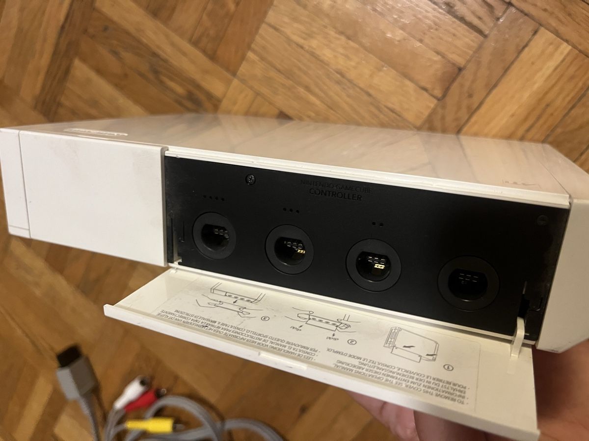 Nintendo Console: Wii console – Usato da Genève venduto da emma_hyz 7