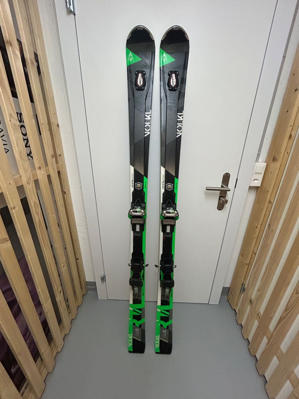 Völkl Sci: Ski Völkl RTM 84 172cm mit Bindung – Usato da Illnau venduto da sprolo