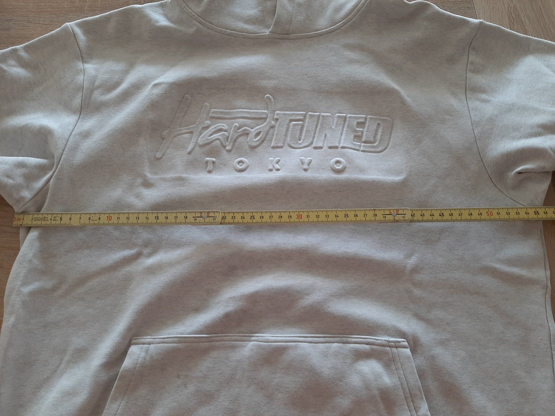Maglioni & Felpe: Kapuzenpullover Hard Tuned Tokyo hellgrau Gr. XL – Usato da Menziken venduto da Rien1 6