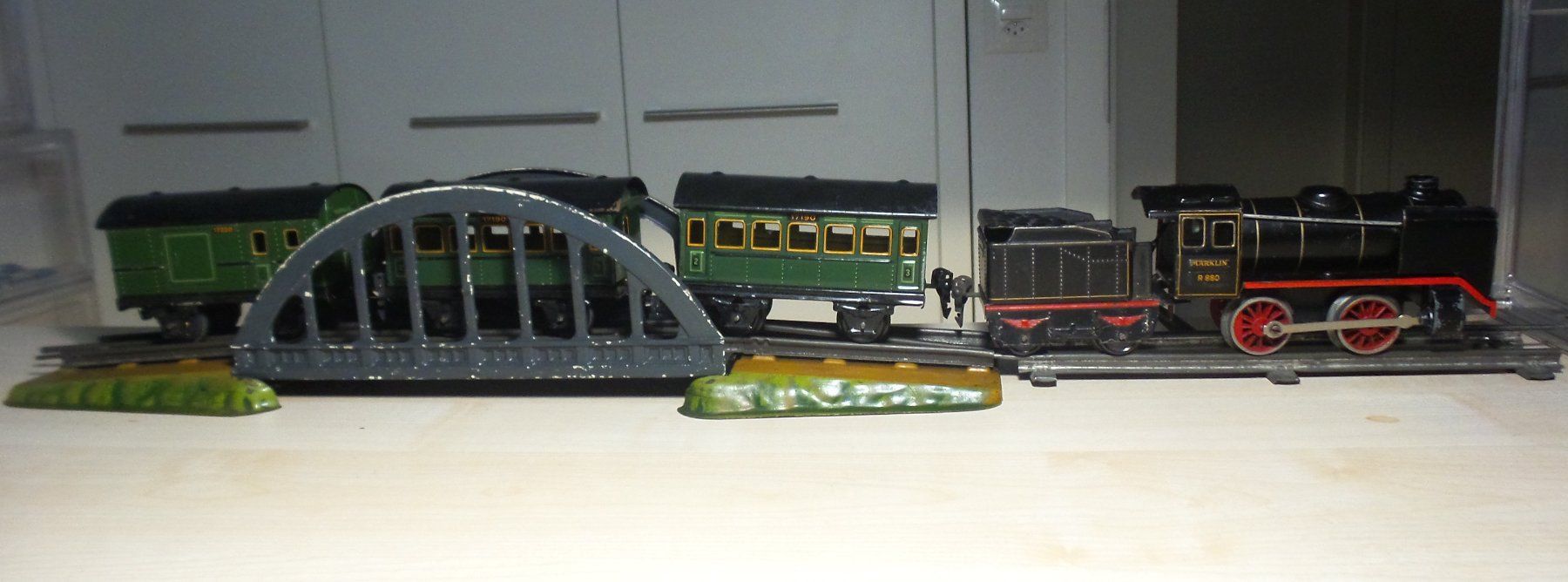 Giocattoli: Train Märklin éch. 0 à clé – Usato da Bulle venduto da Rockandtoys