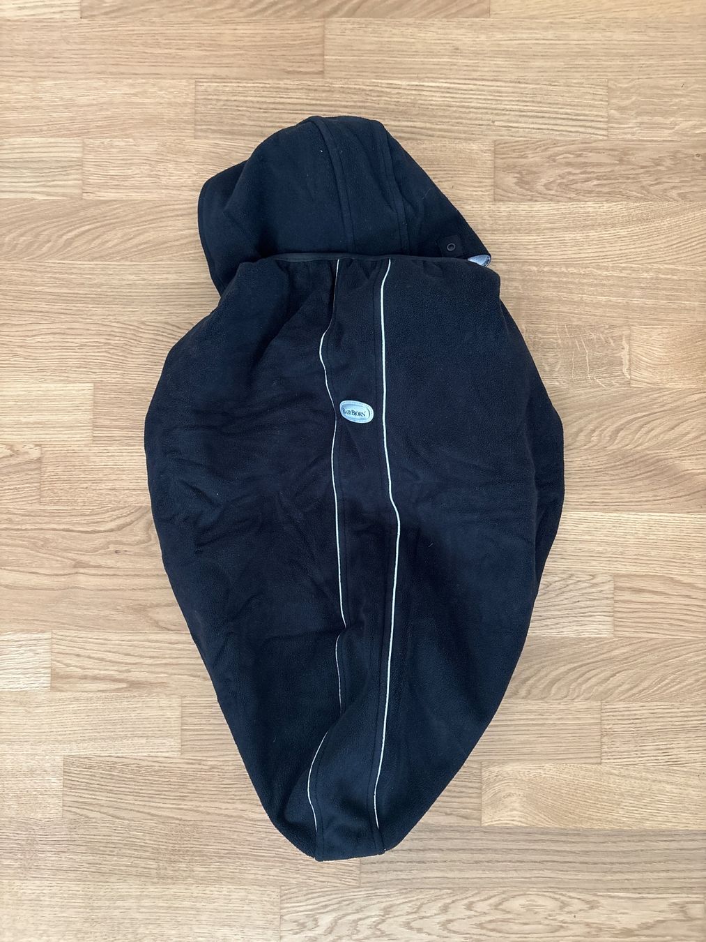 Marsupi portabebè: BabyBjörn Trage Cover Windschutz Schwarz – Usato da Zürich venduto da thomas_r 5