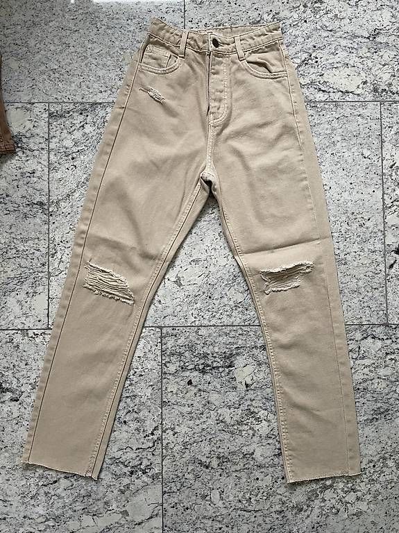 Jeans: Coppia di jeans beige+marrone scuro – Usato da Ascona venduto da eli_nq6c 3