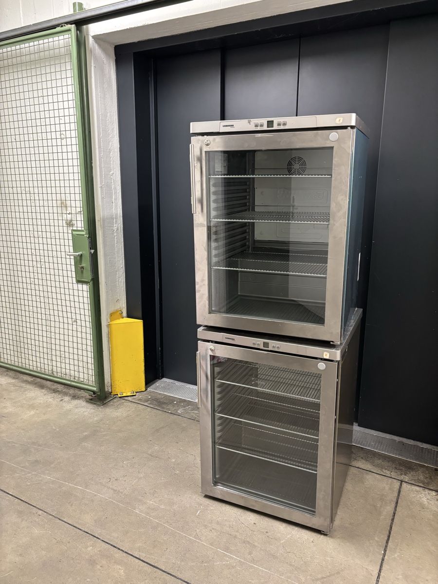 Elettrodomestici da cucina: 2 Liebherr Kühlschränke ab 1.- – Usato da Dietikon venduto da dia_y8y5 3