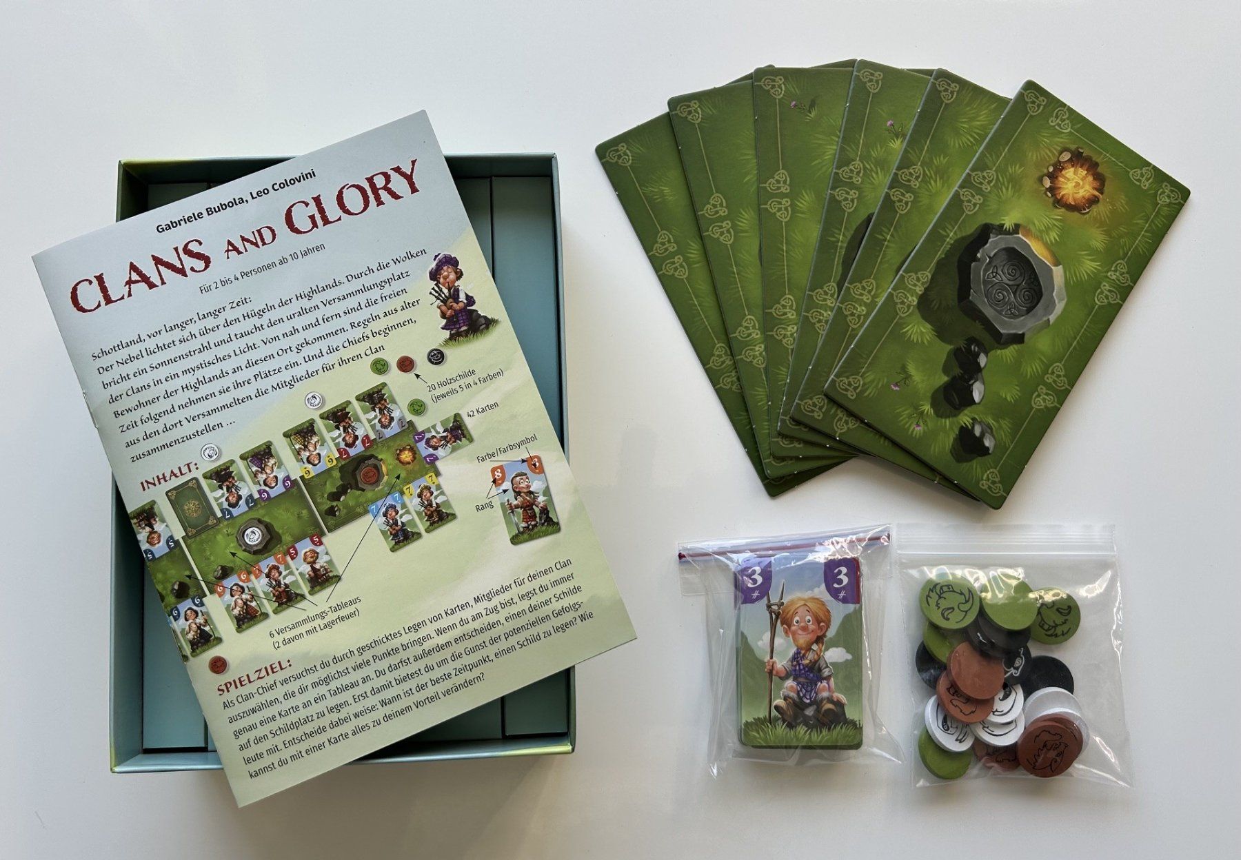 Giochi: Brettspiel "Clans and Glory" - Huch! – Nuovo (secondo la descrizione) da Baar venduto da WhatTheFunk01 2