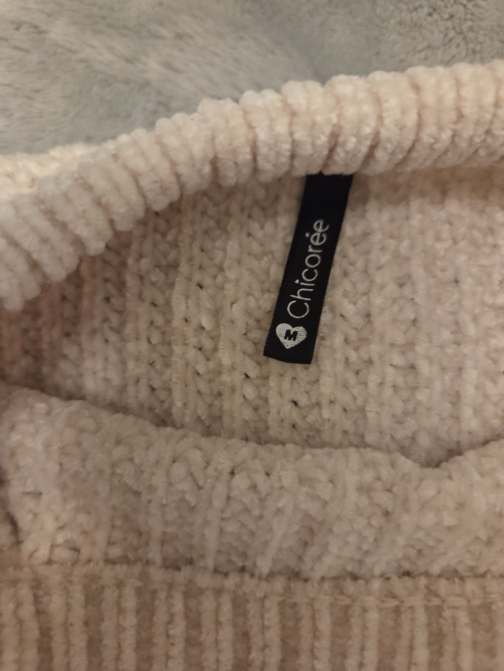 Pulls & Sweat-shirts: Warmer Chicorée Strickpullover, Beige, Grösse M — – D'occasion à Siebnen par rog_29ss 1