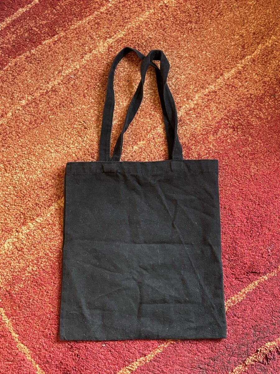 Borse: Schwarze Totebag – Usato da Lausen venduto da sineri 1