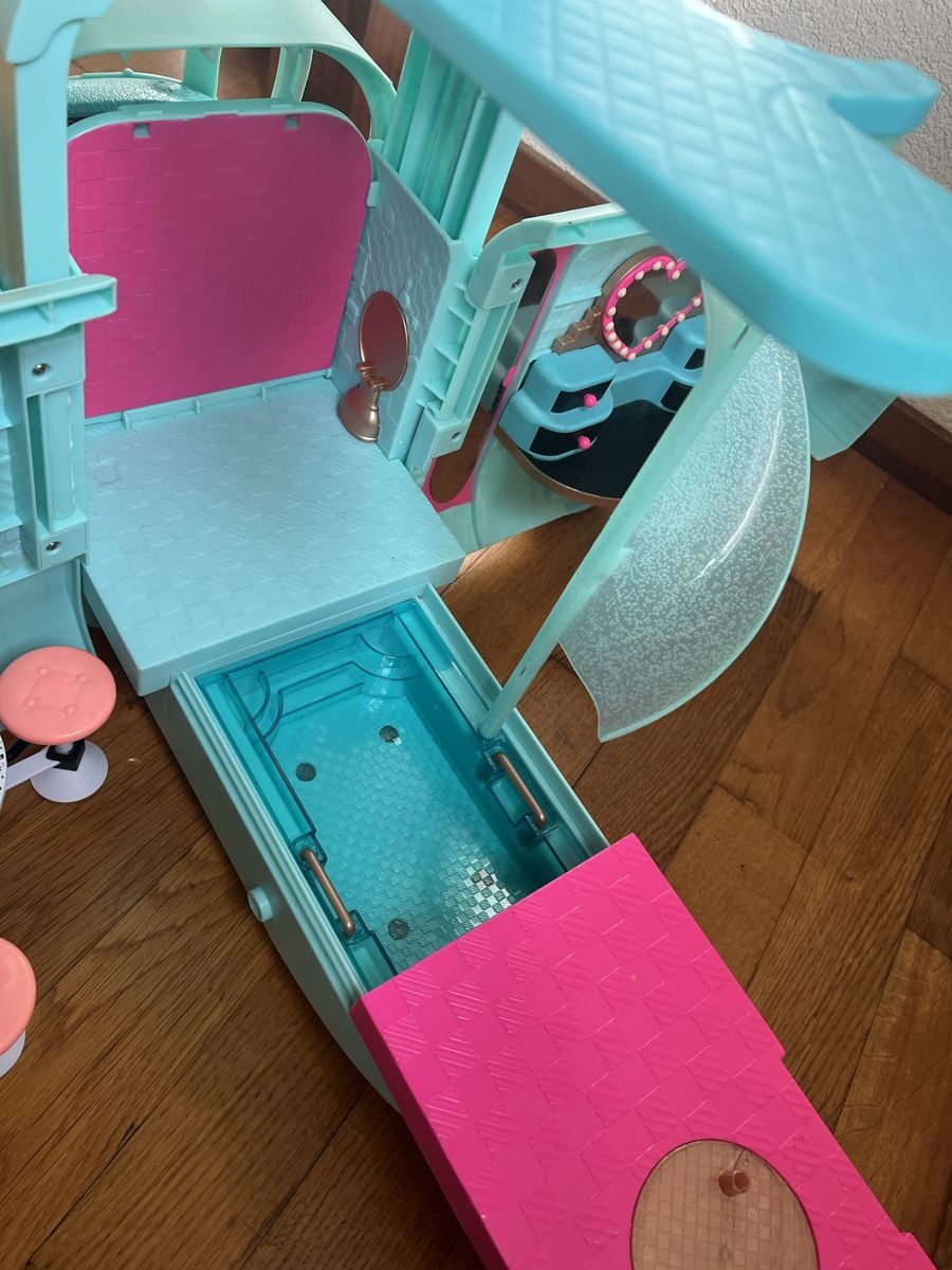 Spielzeuge: LOL Surprise Glamper / Camper / Wohnmobile gross – Gebraucht aus Aarberg von Jakaro 6