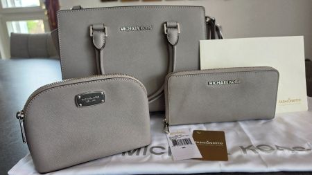 Michael Kors Selma grau/silber