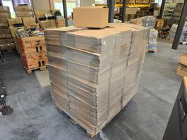 1 Palett voll Versandkartons 2-wellig ca. 640 Stk. ab 400.-