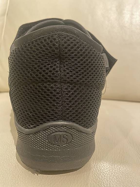 Attrezzature mediche: DARCO MedSurg Post-Op Shoe – Usato da Basel venduto da amu_8n2j 2