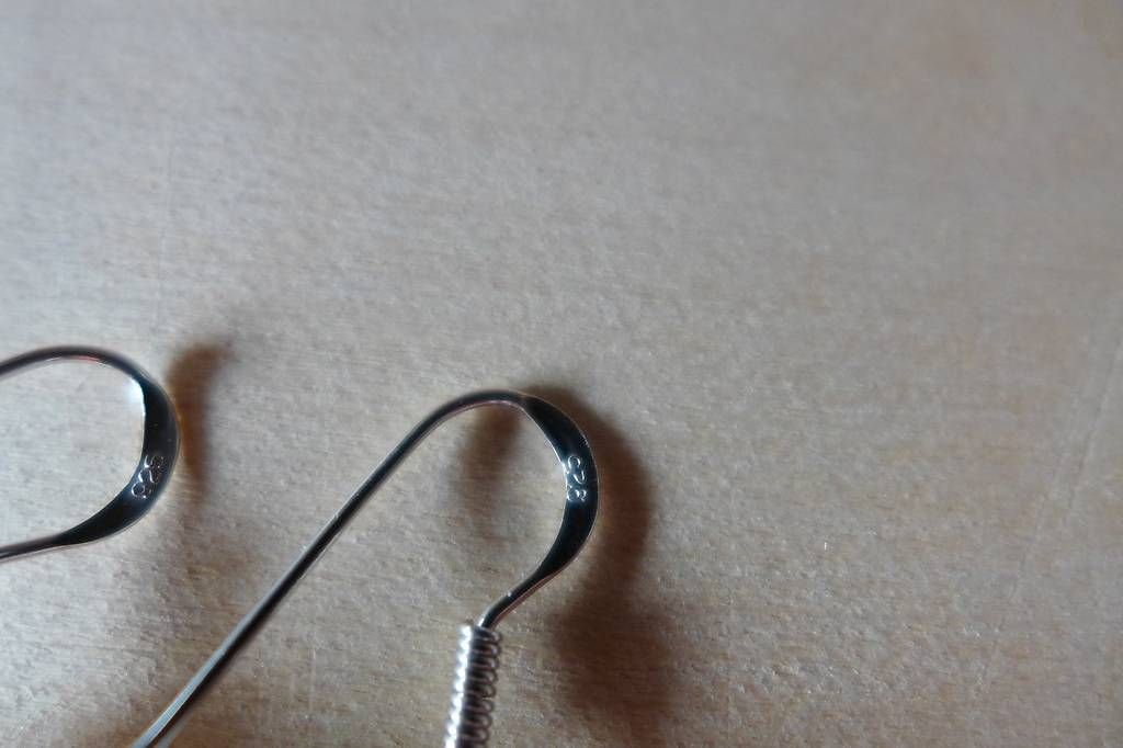 Ohrringe & -stecker: Perlmutt Teddybär-Ohrringe. 925er Sterlingsilber. – Neu und originalverpackt aus Ebnat-Kappel von Zearara 4