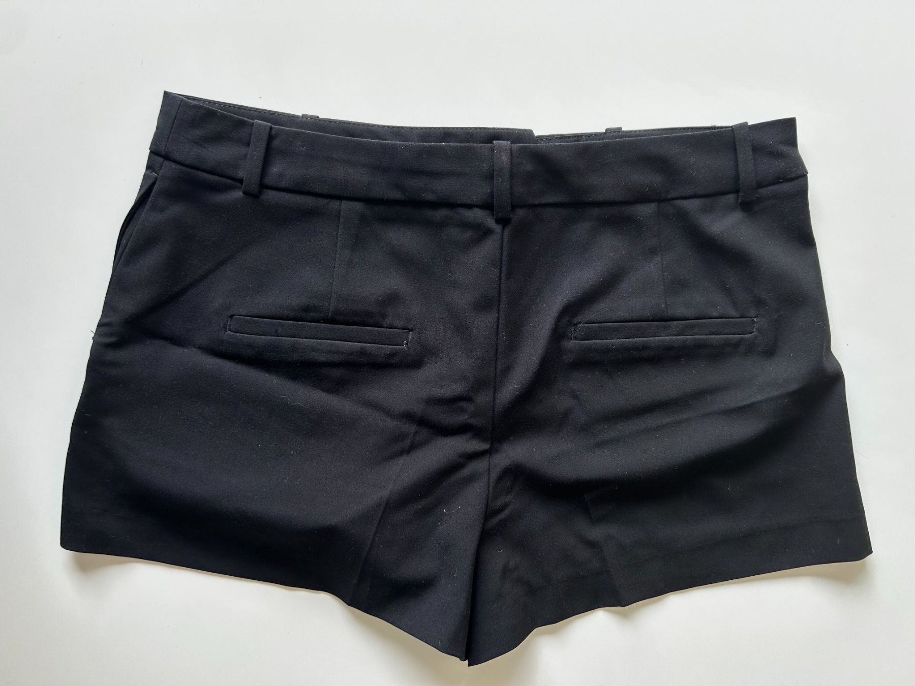 Zara Hosen: Zara Shorts – Neu (gemäss Beschreibung) aus St. Gallen von look-twice 2