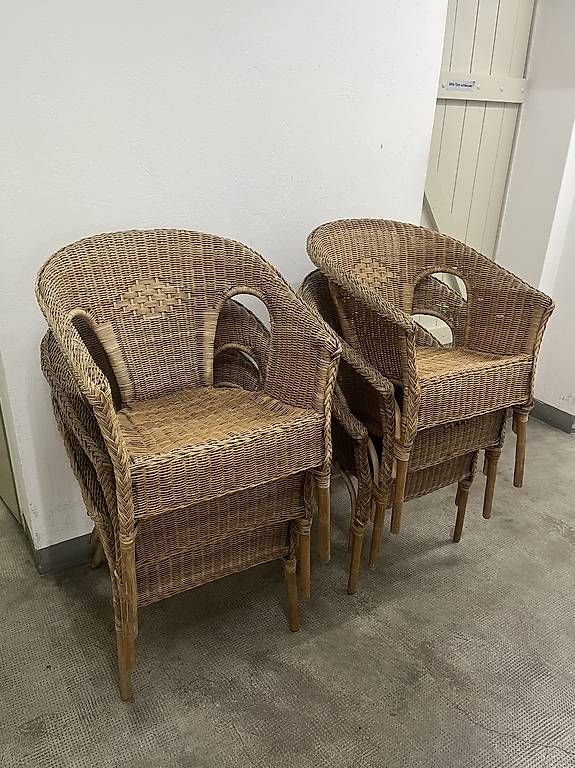 Poltrone: 6 Rattan-Sessel – Usato da Basel venduto da Julian_280