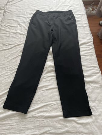 Schwarze Hose, elegant, Gr. 34, neuwertig für den Frühling!