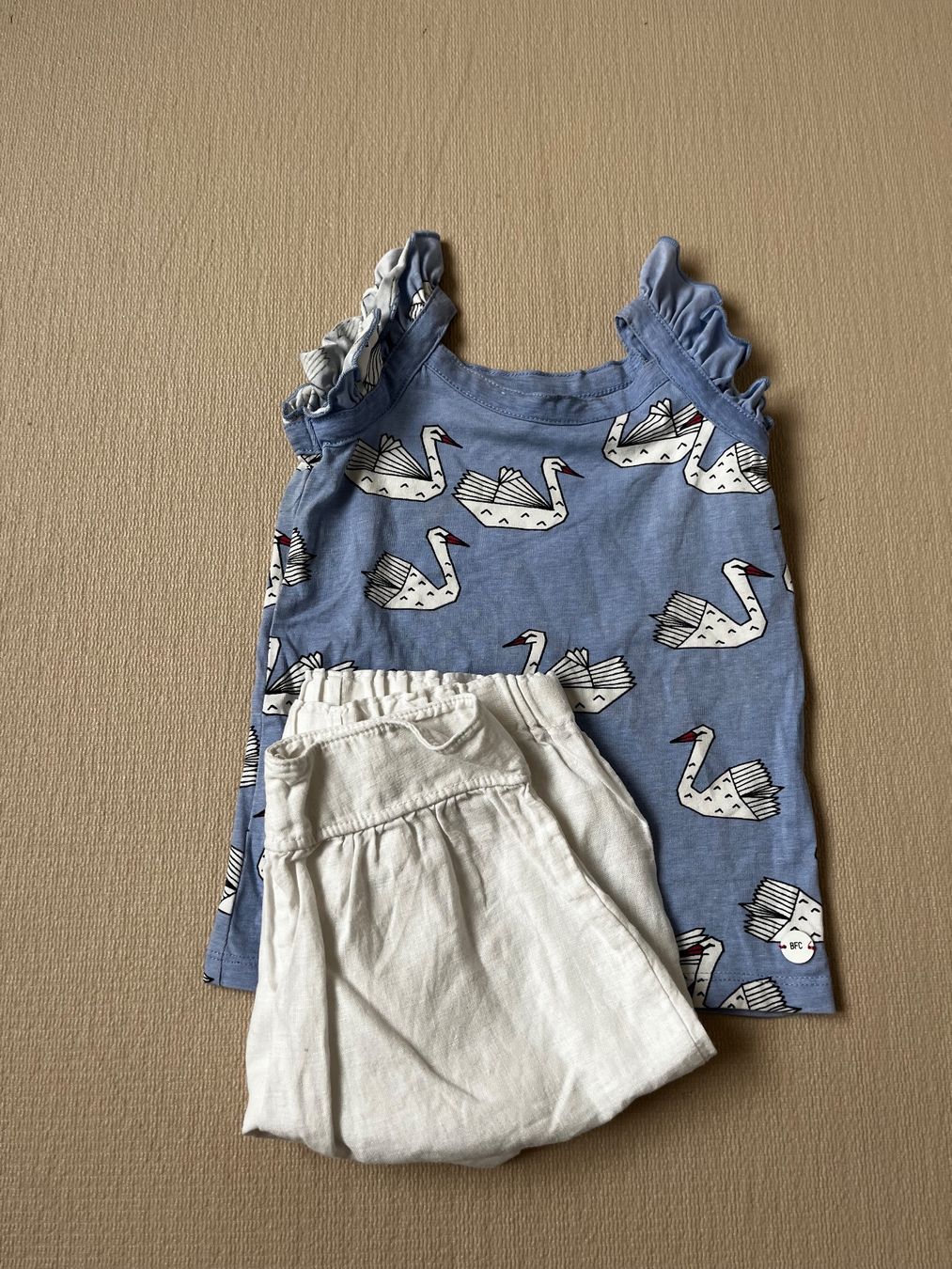 Lotti & Set di vestiti: Sommeroutfits Mädchen Gr. 80 – Usato da Balgach venduto da RianaT 4
