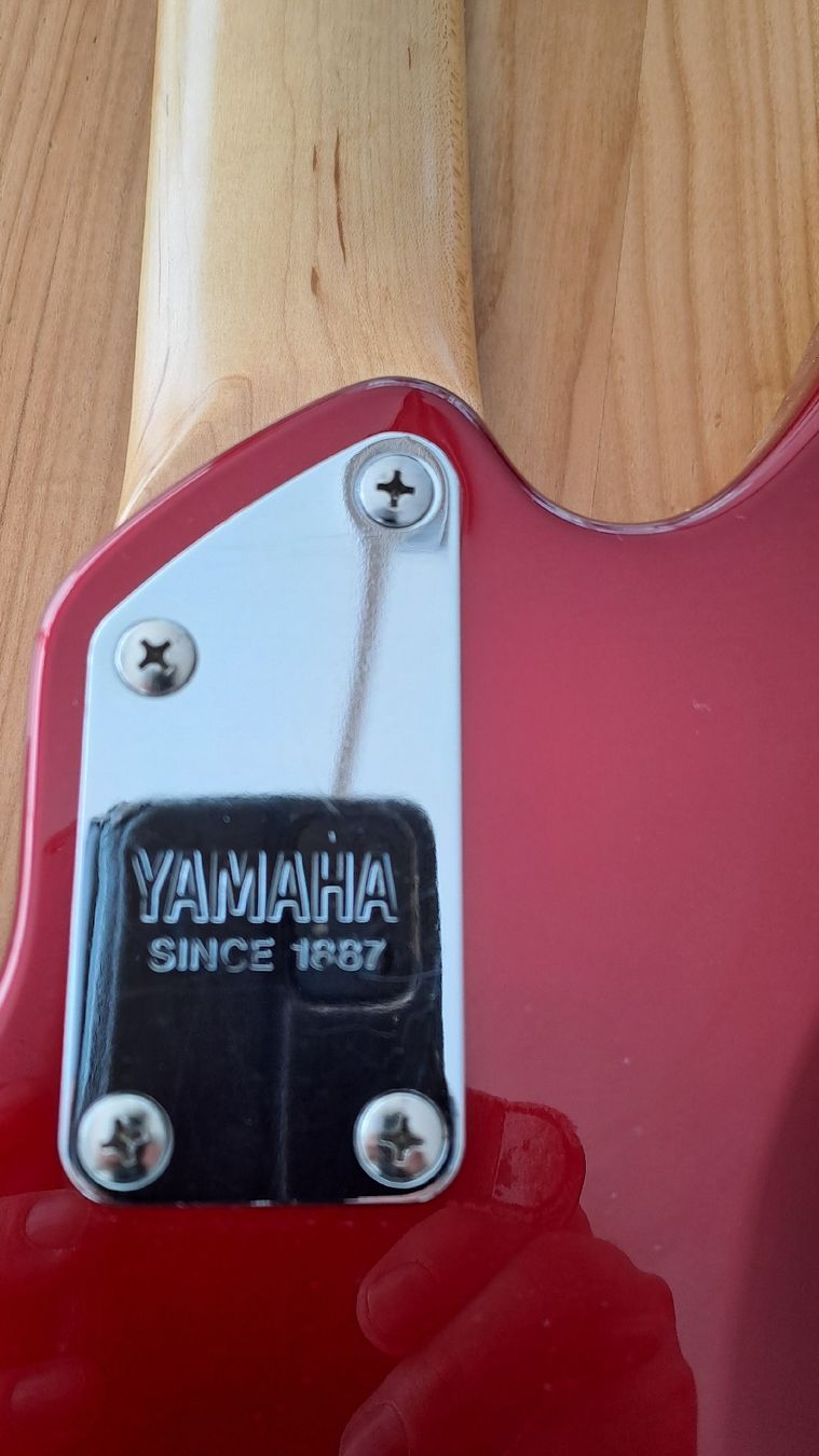 Yamaha Strumenti musicali: Yamaha RBX 300 Bass – Usato da Schattdorf venduto da quota1000 3