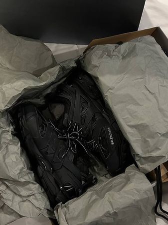 ORIGINAL Balenciaga Tracks