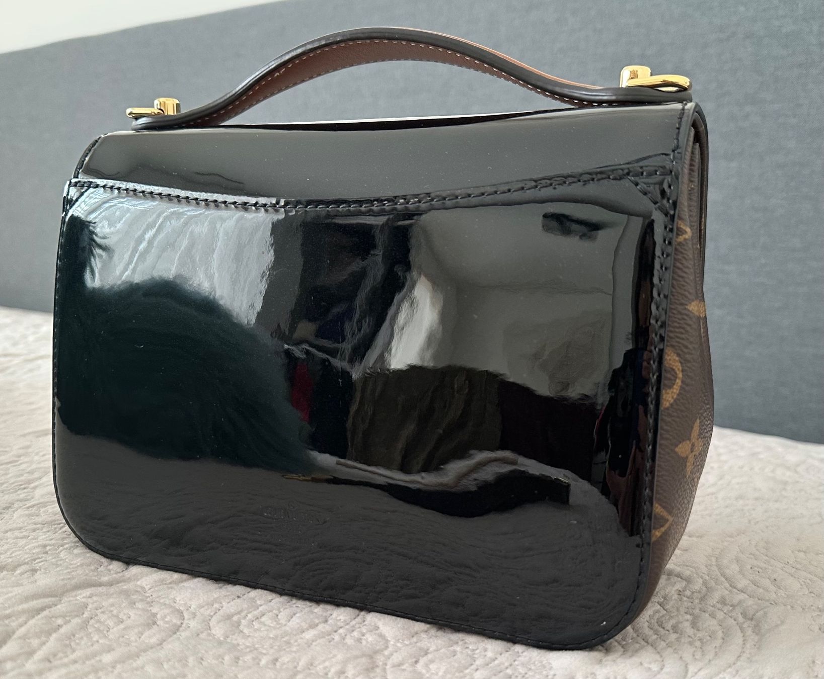 Louis Vuitton Taschen für Damen: Louis Vuitton Tasche BB Vernis Damen Schwarz – Gebraucht aus Zürich von dr.sisi 4