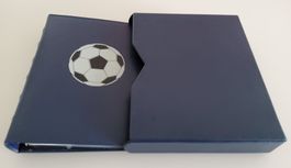 Album mit Kasette blau - Fussball