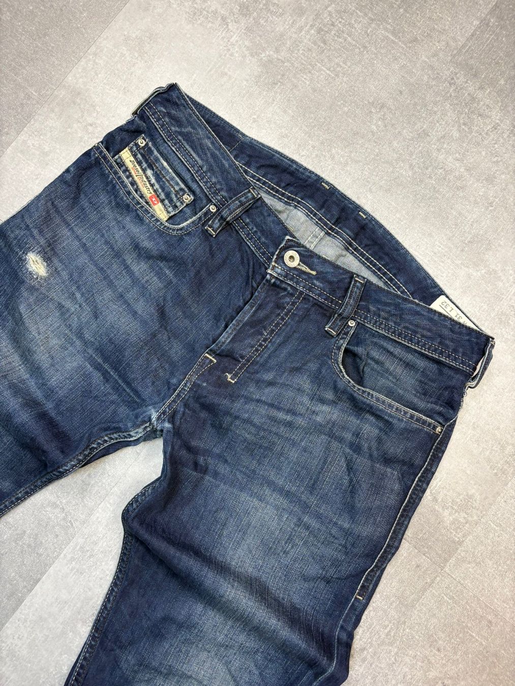 Diesel Jeans: Vintage Diesel Bootcut Flared Jeans (M) – Nuovo (secondo la descrizione) da Werdenberg venduto da hase.vintage 3