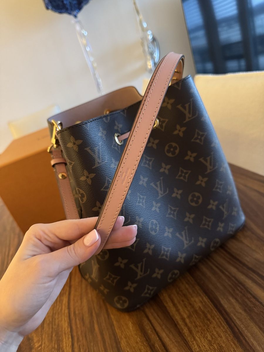 Louis Vuitton Sacs: Louis Vuitton Neonoe Rosa – D'occasion à Hunzenschwil par Bolci_ 4