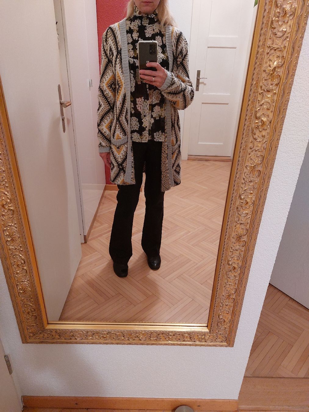 Roxy Vestes: Gemütliche Strickjacke Gr. S warm kuschelig – D'occasion à Romanshorn par SwissEnn 1
