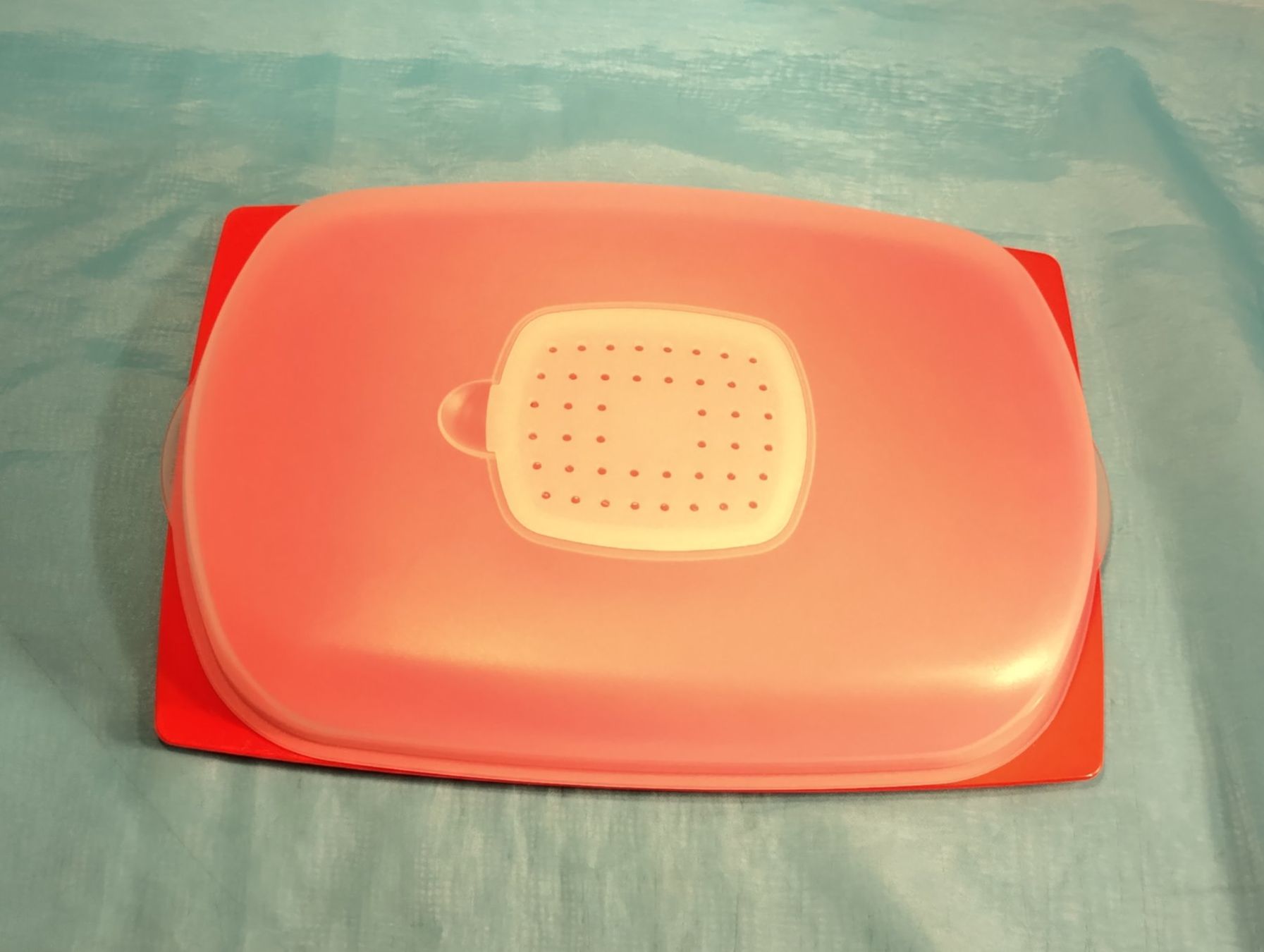 Tupperware Recipients et similaires: Tupperware Käse Max flach, orange – D'occasion à Bellach par JingleCherry 1