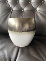 Schöne Blumen Topf , Keramik, Silber-Weiss, Top Zustand!